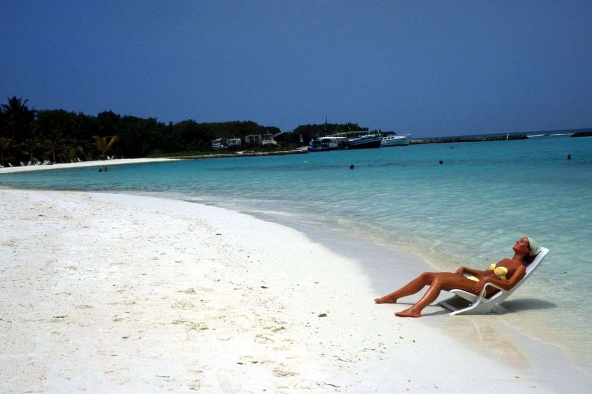 Ma quali Maldive: questo atollo segreto costa la metà ed è dieci volte più bello e selvaggio