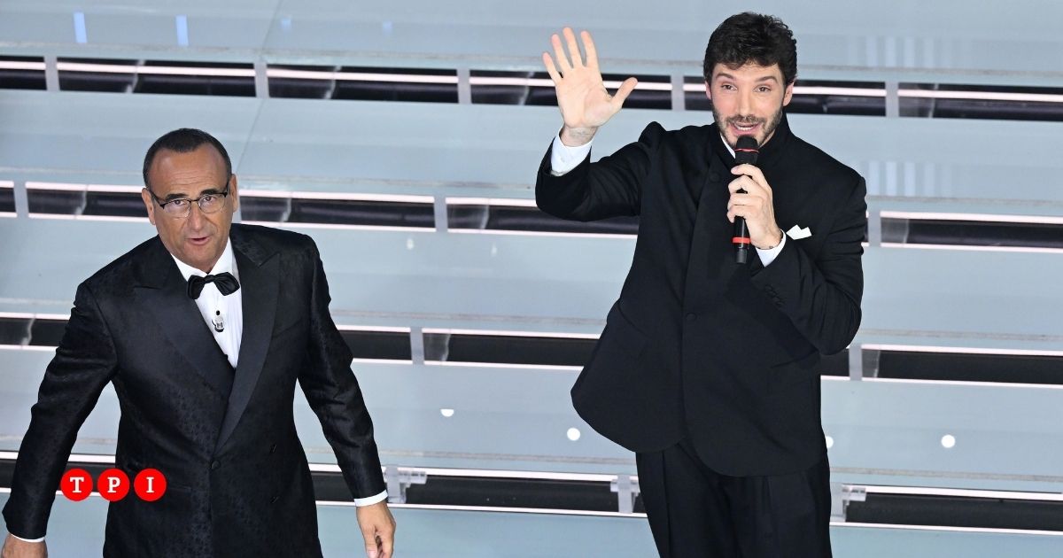 Stefano De Martino conduttore del Festival di Sanremo 2027: l’annuncio durante la serata finale di Sanremo 2026 Stefano De Martino conduttore del Festival di Sanremo 2027: l’annuncio durante la serata finale di Sanremo 2026