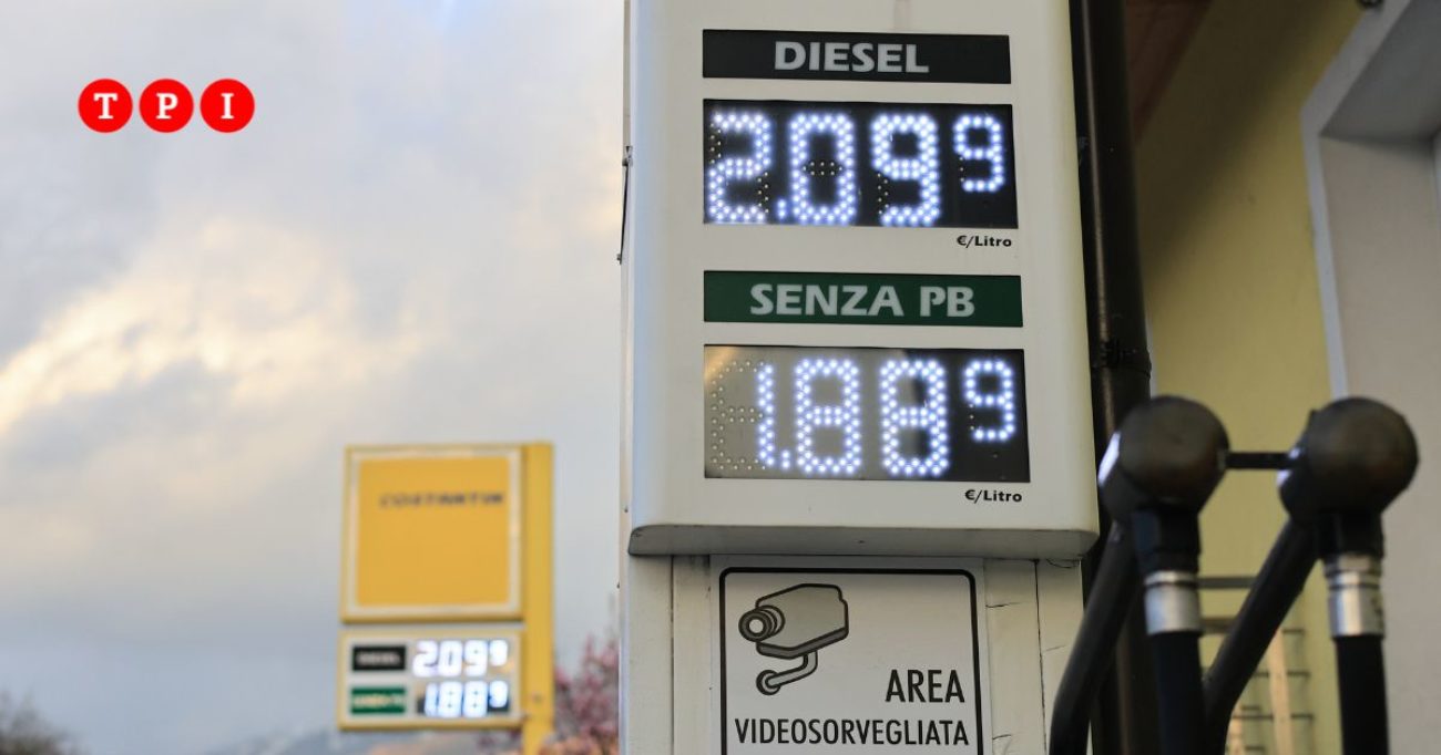 Targhe alterne, lavoro da casa ed evitate l’aereo: il vademecum dell’Agenzia Internazionale per l’Energia per ridurre i consumi di petrolio