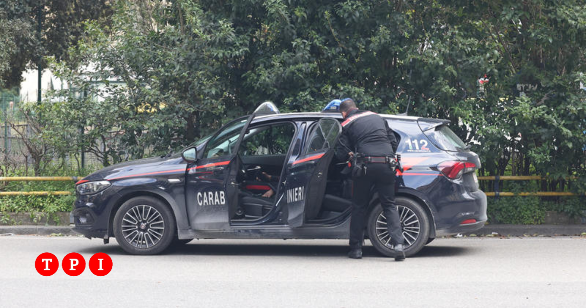 modena auto falcia pedoni ci sono feriti gravi fermato il conducente da Tpi.it modena auto falcia pedoni ci sono feriti gravi fermato il conducente
