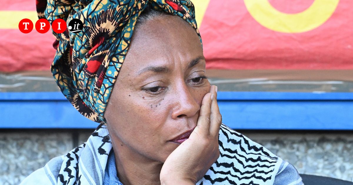 flottila antonella bundu a tpi mi hanno messo le catene rinchiusa in una gabbia e derisa ma ai palestinesi accade da decenni da Tpi.it flottila antonella bundu a tpi mi hanno messo le catene rinchiusa in una gabbia e derisa ma ai palestinesi accade da decenni