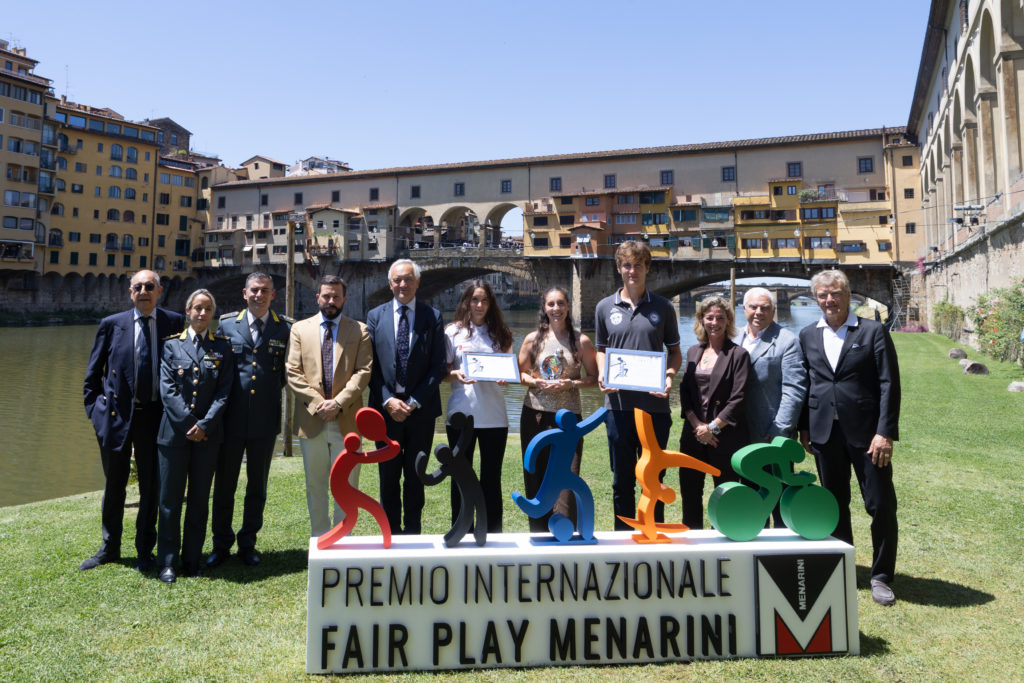 premio fair play menarini bebe vio e fabio caressa tra i protagonisti della 30170 edizione da Tpi.it premio fair play menarini bebe vio e fabio caressa tra i protagonisti della 30170 edizione