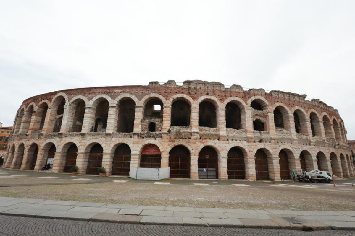 la traviata lo spettacolo dall8217arena di verona in onda su rai 3 da Tpi.it la traviata lo spettacolo dall8217arena di verona in onda su rai 3