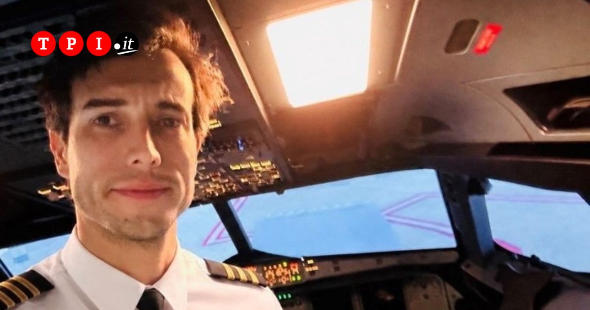 sai cosa fare istruttore di volo saluta l8217allieva poi si lancia dall8217aereo da Tpi.it sai cosa fare istruttore di volo saluta l8217allieva poi si lancia dall8217aereo