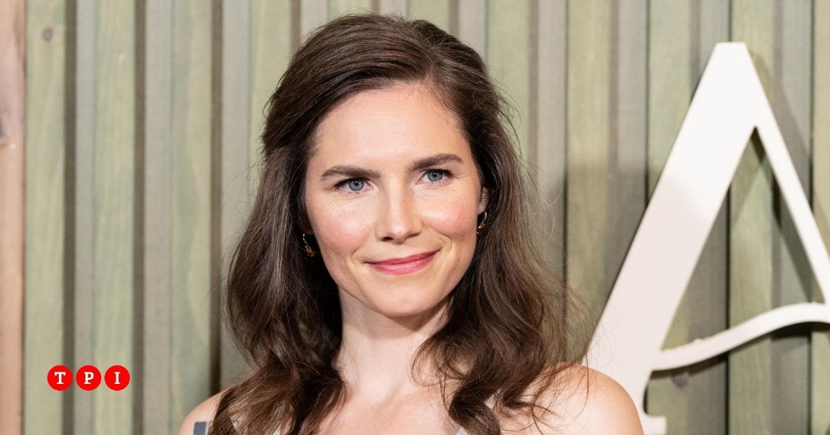 amanda knox torna in italia giro a testa alta e posta un selfie davanti al tribunale di perugia da Tpi.it amanda knox torna in italia giro a testa alta e posta un selfie davanti al tribunale di perugia