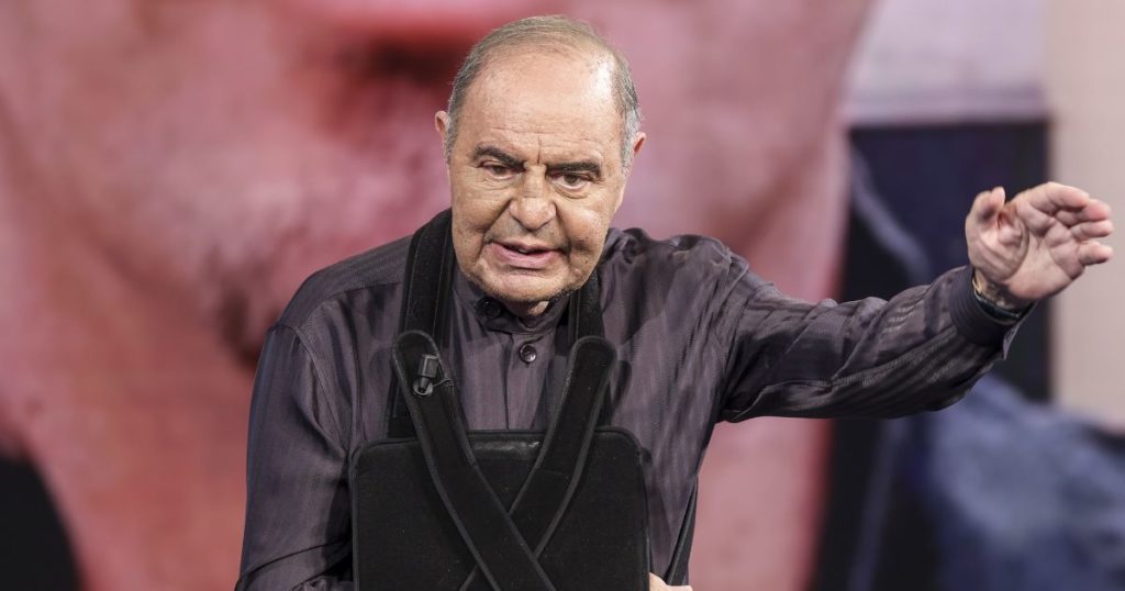 Bruno Vespa riprende la coordinatrice dell'Udu in TV
